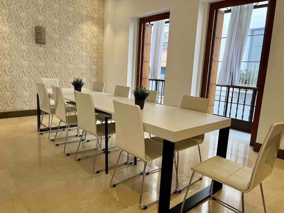 Fdez Amazing House By Cathedral And Giralda With Private Pool Vila Sevilha Exterior foto